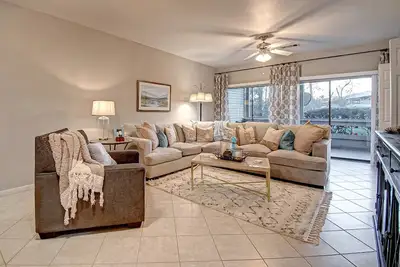 Image de Stunning 2 bd 2 bth Ground Floor Condo Lake Conroe Near Clubhouse!