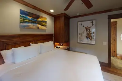 Image de Diamond Condo w/ Wd & Large Tub - Bfast Included