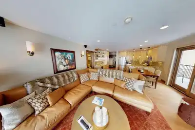 Image de Platinum Condo w/ Bunks @ Manor Vail - Bfast Incl