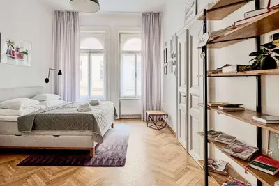 Image de Best home away from home 5 min from Charles Bridge