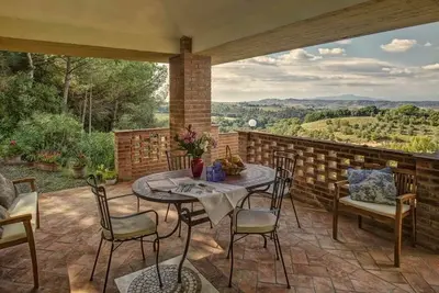 Maison individuelle avec vue imprenable, Piscine, Wi-Fi, jardin, terrasse, Bbq