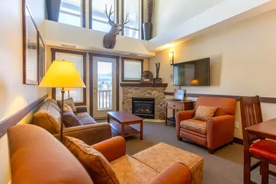 Image de 2 Bedrooms | Mountain Views l Ac