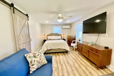 North Downtown Apartment