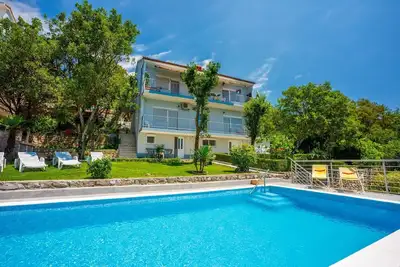 Appartement de vacances Dramalj pour 2 - 6 personnes avec 2 chambres à coucher - Appartement de vaca
