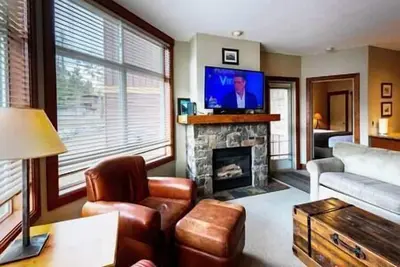 Image de Ground Floor Ski-In / Hot Tub