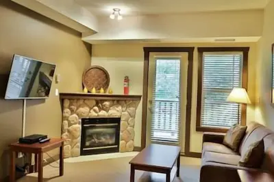 Image de 2 Bdr Condo / Hot Tub / Gym