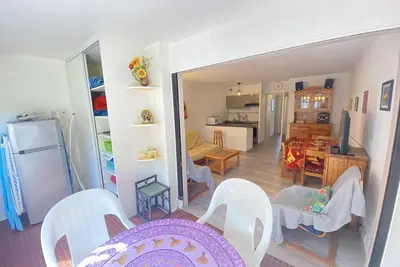 Appartement Avec 2 Chambres Entre Centre Port Et Plage