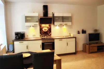 Image de Votre résidence permanente au bord de la rivière