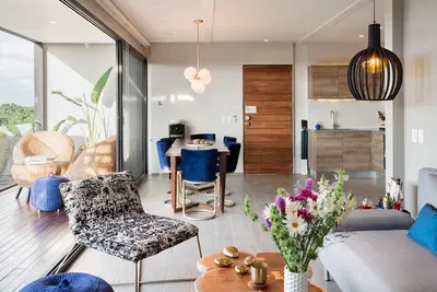 Image de Jungle Penthouse, Bike to Beach