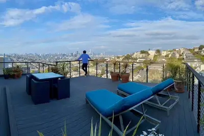 Image de Mediterranean Revival Flat with Spectacular Views