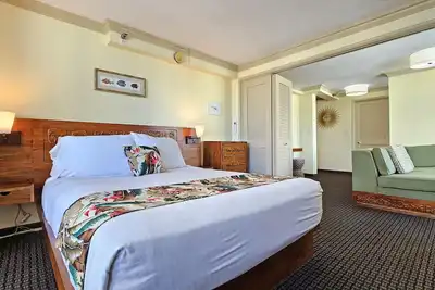 Image de Peace & Comfort in Waikiki for 4 Guests w/Pool & Hot tub