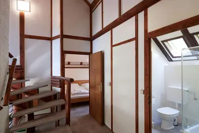 Bel appartement dans une maison de vacances pour 6 personnes avec Wifi, Tv, patio et animaux admis