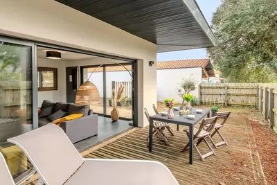 Image de Belle maison de vacances privée pour 4 personnes avec Wifi, climatisation, Tv et terrasse