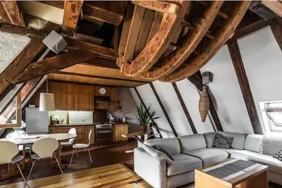 Image de Rustic 3 bedroom loft in Old Town