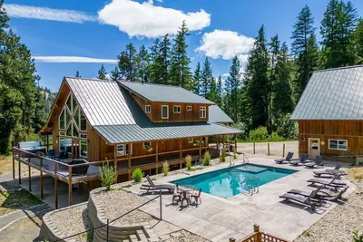 Image de Whisperwood Lodge - Custom Country Lodge