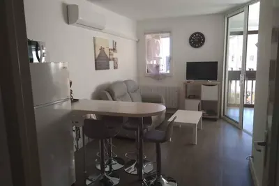 Image de Baisse De Prix Sur Semaines Restantes\nFREJUS Appart 5 Couchages