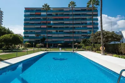 Image de Bel appartement pour 4 personnes avec climatisation, piscine, Tv et terrasse