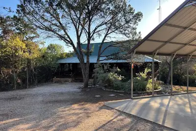 Image de Cozy, Secluded, Log Cabin