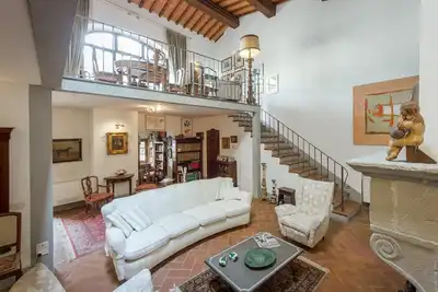 Image de Elégante maison à Florence, à Pontevecchio, vue jardin, rivière et Signoria, A/C