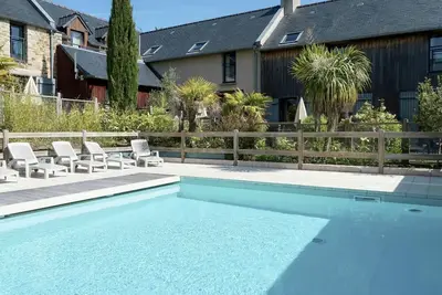 Image de Agréable appartement pour 8 personnes avec Wifi, piscine, Tv, terrasse et animaux admis