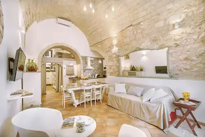 Image de Mario Leggio 83, as at home