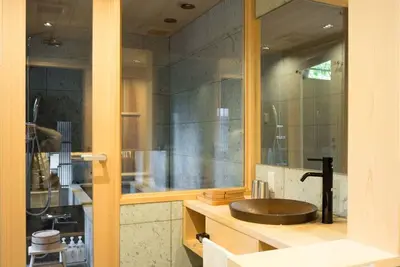 Image de A modern Japanese Kyomachiya where you can spend q / Kyoto Kyōto