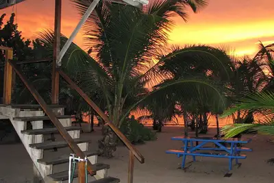 Image de On The Beach Bungalows - Flip Flop #2