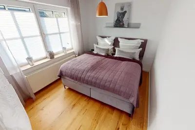 Image de Light-flooded apartment with a magnificent view of the old town & Harz mountains!