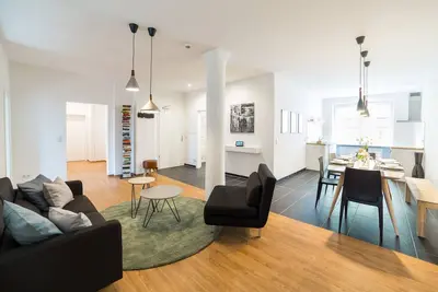 Image de 110 Sqm & 4 Rooms - Design Apartment by Bensimon (2)