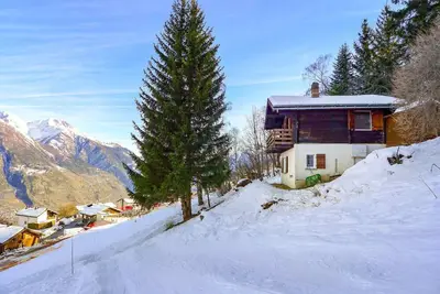Image de Belle maison de vacances pour 4 personnes avec Wifi, Tv, patio, vue panoramique et parking