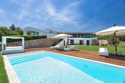Image de Modern luxury villa Sardinia sea front