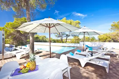 Image de Beautiful 5 Star Villa with Private Pool, Ibiza Villa 1076