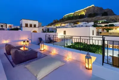 Image de Villa Pebble - 3 Bedroom Traditional House with Roof Terrace and Acropolis view
