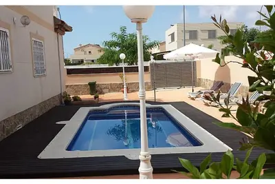 Image de 3 bedroom house 300 m from the beach, private pool