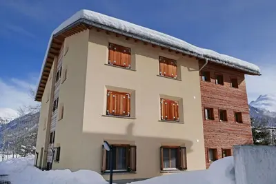 Image de Joli appartement pour 2 personnes avec Wifi, Tv, balcon, vue panoramique et parking