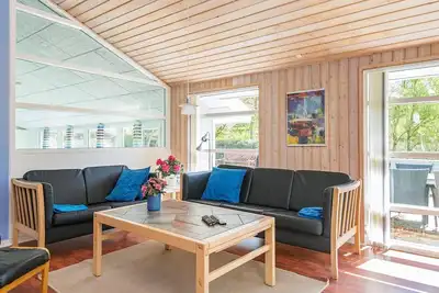 Image de Bright Holiday Home in Glesborg near Beach