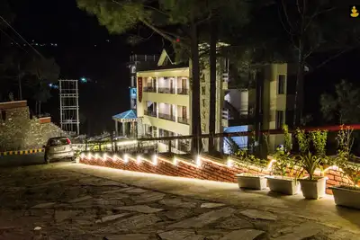 Image de LivingStone Mountain Retreat Chail Premium Room