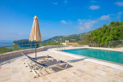 Image de Paleopetres K-Three - Premium Double Suite - Sea View - Beach - Pool - Kalami -