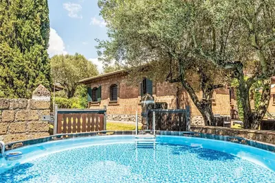 Image de Maison de vacances privée avec piscine privée, Wifi, Tv, patio, animaux admis, vue panoramique