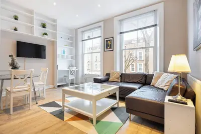 Image de Bright and Elegant 1st Floor Apartment in Chelsea