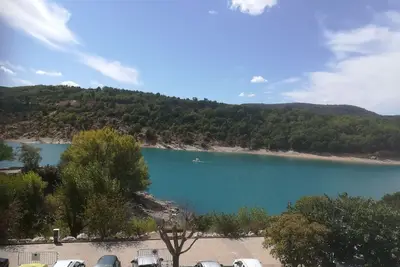 Image de Appartement front de lac