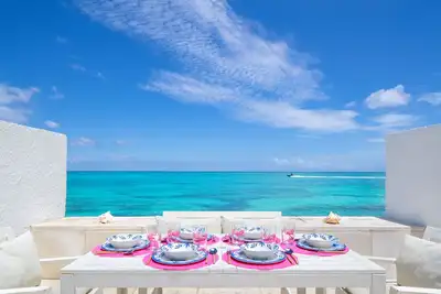 Image de Sea view Beach House