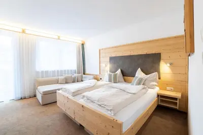 Image de Doppelzimmer mit Balkon - Hotel Bergkristall