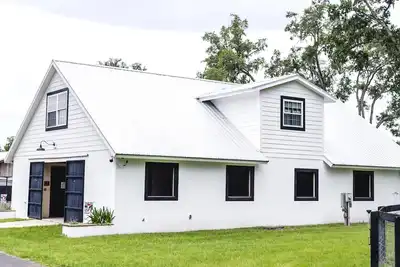 Image de Pet Friendly Vacation Rental at Mini Moo Ranch - only 6 miles to Wec Ocala, Fl
