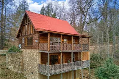 Image de Up & Away, Hot Tub, Game Room, $1089 In tickets each paid day, Dollywood and Mor