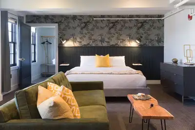 Image de The Inn Downtown - Superior King Studio Apartment