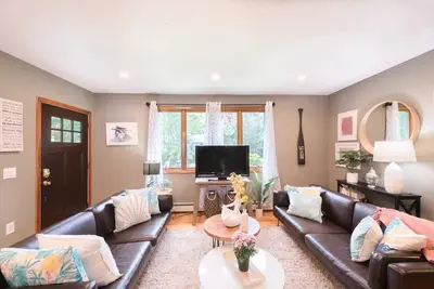 Image de Family-friendly fun; fantastic outdoor seating and deck area with gas grill, outdoor showers