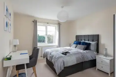 Image de ❤️ Luxury 2 Bed Flat by the Canal ❤️
