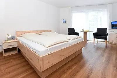Image de Double room with balcony or terrace - Double room in the Hotel-Pension
