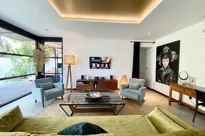 Image de Karmagali Design private pool villa 2br, beachside, hotel services